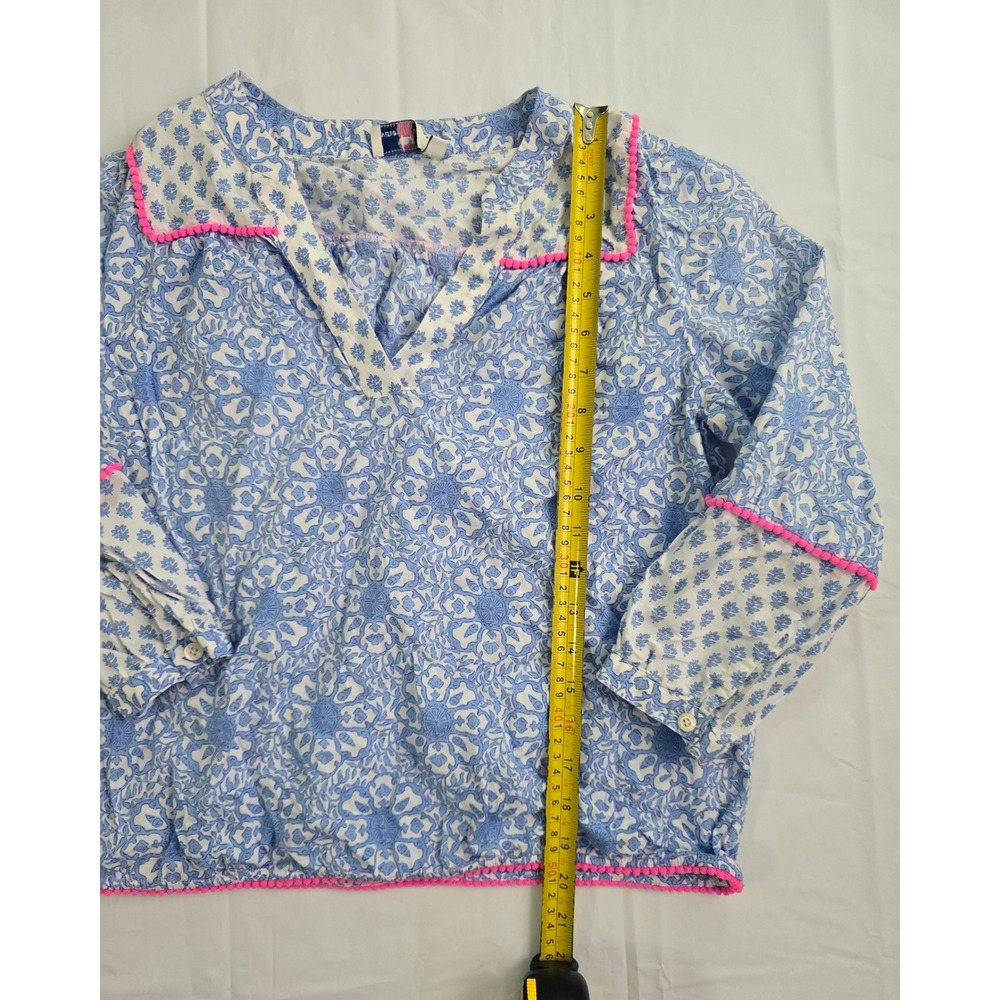 Vineyard Vines Blue White Block Print Pom Pom Trim Blouse Top XS 2K001306 - Picture 9 of 15